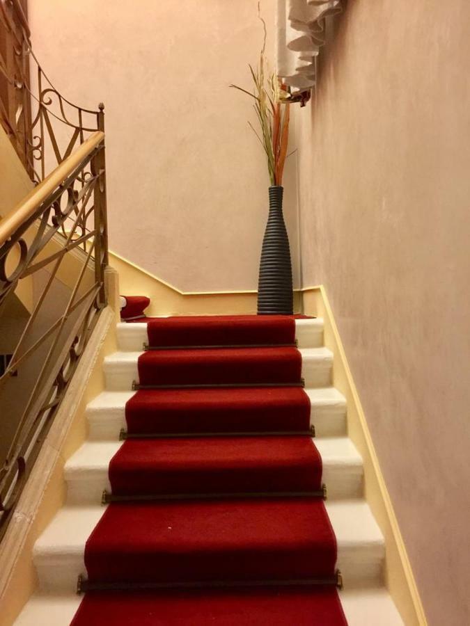 Hotel La Loggia Местрино Экстерьер фото